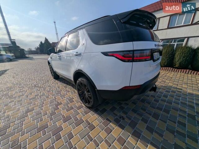 Білий Ленд Ровер Діскавері, об'ємом двигуна 2.99 л та пробігом 99 тис. км за 42500 $, фото 11 на Automoto.ua