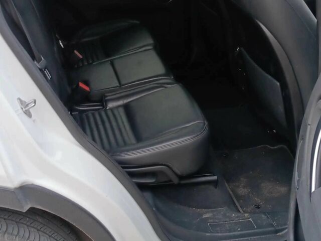 Белый Ленд Ровер Дискавери, объемом двигателя 2 л и пробегом 103 тыс. км за 12900 $, фото 6 на Automoto.ua