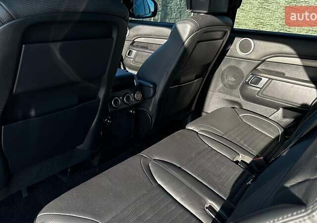 Білий Ленд Ровер Діскавері, об'ємом двигуна 3 л та пробігом 99 тис. км за 44500 $, фото 24 на Automoto.ua