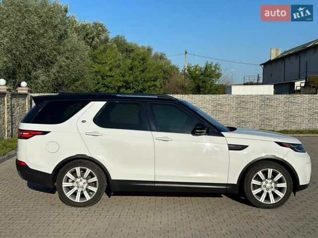 Білий Ленд Ровер Діскавері, об'ємом двигуна 3 л та пробігом 99 тис. км за 44500 $, фото 1 на Automoto.ua