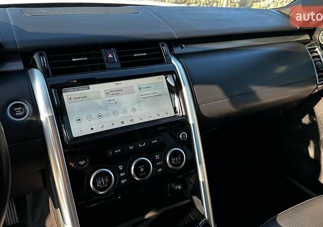 Білий Ленд Ровер Діскавері, об'ємом двигуна 3 л та пробігом 99 тис. км за 44500 $, фото 36 на Automoto.ua