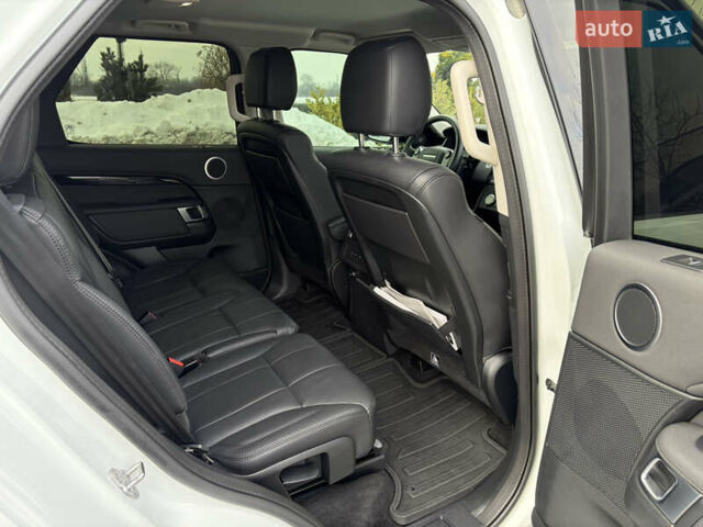 Белый Ленд Ровер Дискавери, объемом двигателя 3 л и пробегом 110 тыс. км за 41000 $, фото 20 на Automoto.ua