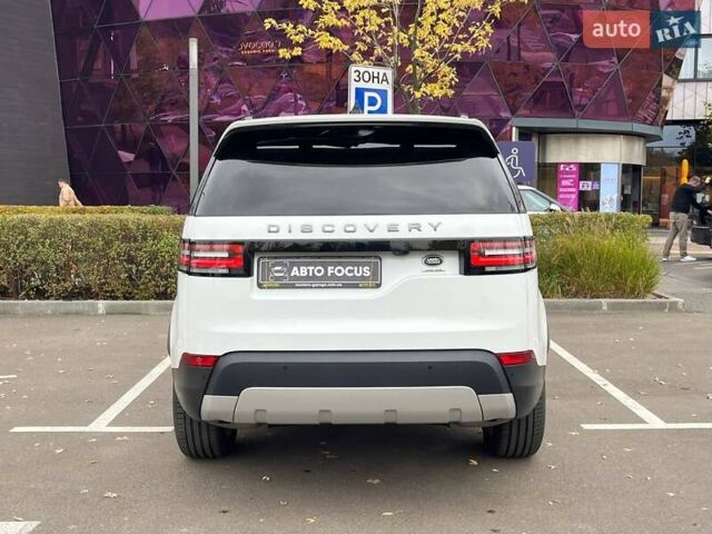 Білий Ленд Ровер Діскавері, об'ємом двигуна 3 л та пробігом 68 тис. км за 45990 $, фото 5 на Automoto.ua