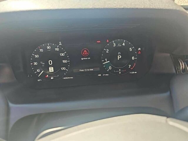 Білий Ленд Ровер Діскавері, об'ємом двигуна 0 л та пробігом 28 тис. км за 32000 $, фото 7 на Automoto.ua