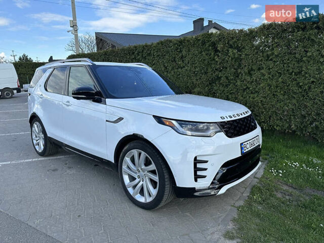Білий Ленд Ровер Діскавері, об'ємом двигуна 3 л та пробігом 44 тис. км за 59600 $, фото 2 на Automoto.ua