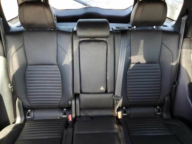 Белый Ленд Ровер Дискавери, объемом двигателя 2 л и пробегом 36 тыс. км за 10000 $, фото 9 на Automoto.ua