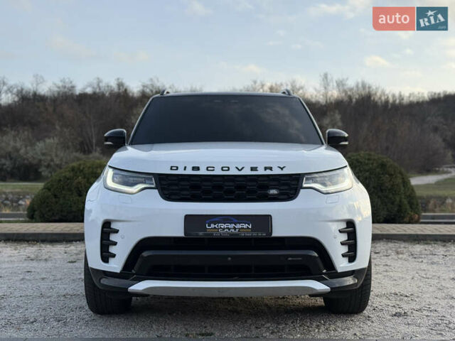 Білий Ленд Ровер Діскавері, об'ємом двигуна 3 л та пробігом 116 тис. км за 67500 $, фото 4 на Automoto.ua