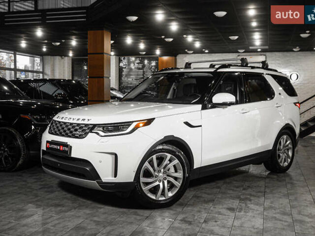 Белый Ленд Ровер Дискавери, объемом двигателя 2 л и пробегом 27 тыс. км за 53000 $, фото 1 на Automoto.ua