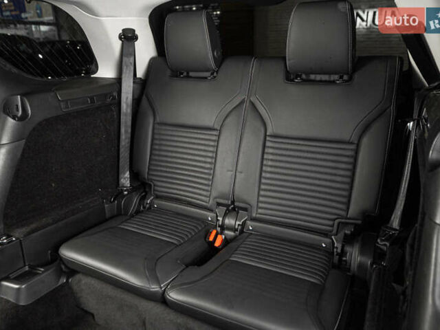 Белый Ленд Ровер Дискавери, объемом двигателя 2 л и пробегом 27 тыс. км за 53000 $, фото 13 на Automoto.ua