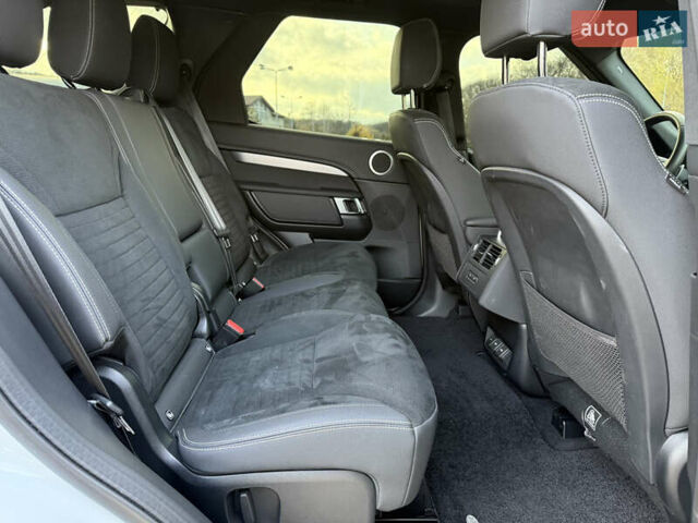 Білий Ленд Ровер Діскавері, об'ємом двигуна 3 л та пробігом 116 тис. км за 67500 $, фото 24 на Automoto.ua