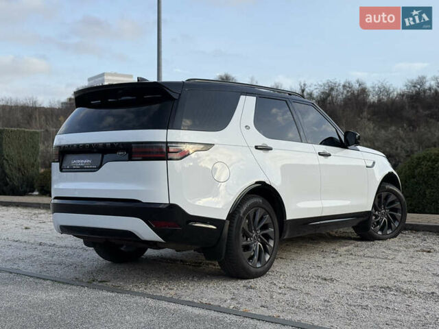 Білий Ленд Ровер Діскавері, об'ємом двигуна 3 л та пробігом 116 тис. км за 67500 $, фото 9 на Automoto.ua