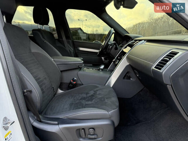 Білий Ленд Ровер Діскавері, об'ємом двигуна 3 л та пробігом 116 тис. км за 67500 $, фото 26 на Automoto.ua