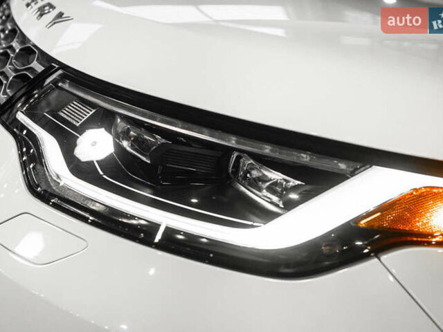 Белый Ленд Ровер Дискавери, объемом двигателя 2 л и пробегом 27 тыс. км за 53000 $, фото 7 на Automoto.ua