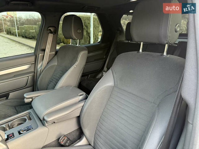 Білий Ленд Ровер Діскавері, об'ємом двигуна 3 л та пробігом 116 тис. км за 67500 $, фото 16 на Automoto.ua