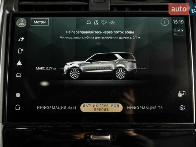 Білий Ленд Ровер Діскавері, об'ємом двигуна 2 л та пробігом 27 тис. км за 49900 $, фото 18 на Automoto.ua