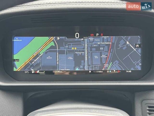 Ленд Ровер Діскавері 2024 у Києві на Automoto.ua Білий Ленд Ровер Діскавері, об'ємом двигуна 3 л та пробігом 2 тис. км за 70000 $, фото 12 на Automoto.ua