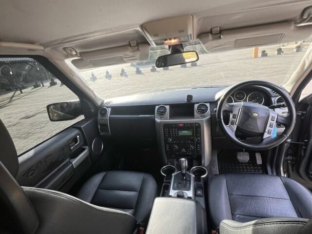 Бежевий Ленд Ровер Діскавері, об'ємом двигуна 2.7 л та пробігом 180 тис. км за 4700 $, фото 6 на Automoto.ua