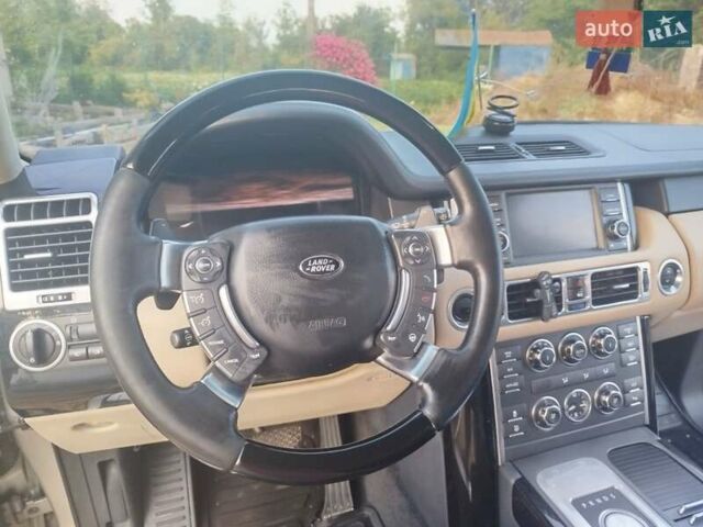 Бежевий Ленд Ровер Діскавері, об'ємом двигуна 4.4 л та пробігом 395 тис. км за 16100 $, фото 6 на Automoto.ua