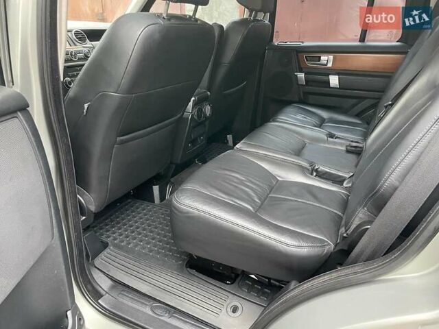 Бежевый Ленд Ровер Дискавери, объемом двигателя 3 л и пробегом 340 тыс. км за 16900 $, фото 16 на Automoto.ua