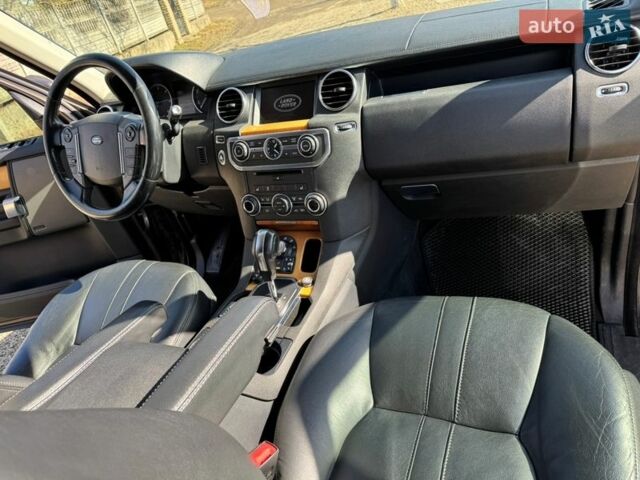 Бежевый Ленд Ровер Дискавери, объемом двигателя 3 л и пробегом 202 тыс. км за 17000 $, фото 24 на Automoto.ua