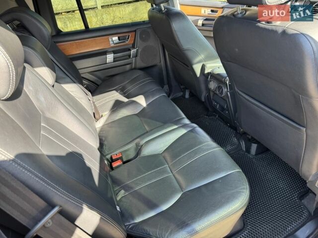 Бежевый Ленд Ровер Дискавери, объемом двигателя 3 л и пробегом 202 тыс. км за 17000 $, фото 23 на Automoto.ua