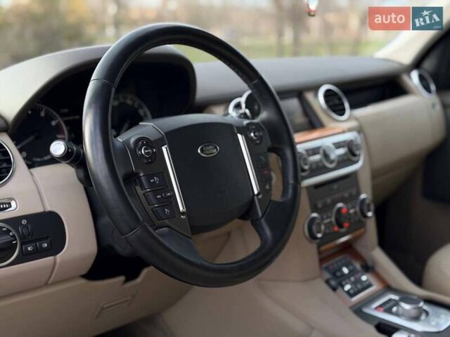 Бежевий Ленд Ровер Діскавері, об'ємом двигуна 3 л та пробігом 164 тис. км за 19000 $, фото 42 на Automoto.ua