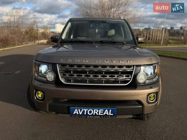 Бежевий Ленд Ровер Діскавері, об'ємом двигуна 3 л та пробігом 164 тис. км за 19000 $, фото 16 на Automoto.ua
