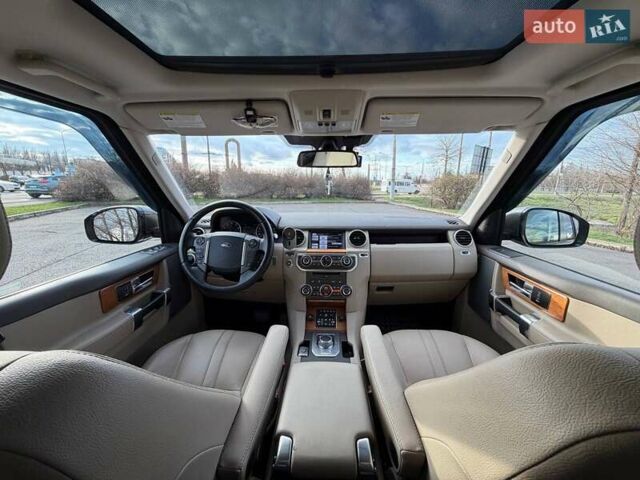 Бежевий Ленд Ровер Діскавері, об'ємом двигуна 3 л та пробігом 164 тис. км за 19000 $, фото 43 на Automoto.ua