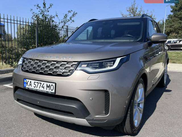 Бежевий Ленд Ровер Діскавері, об'ємом двигуна 3 л та пробігом 155 тис. км за 39900 $, фото 1 на Automoto.ua