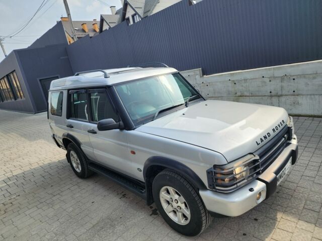 Чорний Ленд Ровер Діскавері, об'ємом двигуна 2.5 л та пробігом 130 тис. км за 6341 $, фото 1 на Automoto.ua