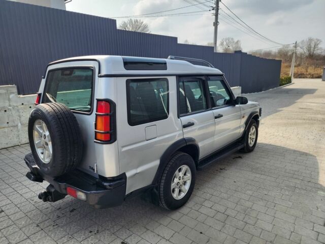 Чорний Ленд Ровер Діскавері, об'ємом двигуна 2.5 л та пробігом 130 тис. км за 6341 $, фото 13 на Automoto.ua