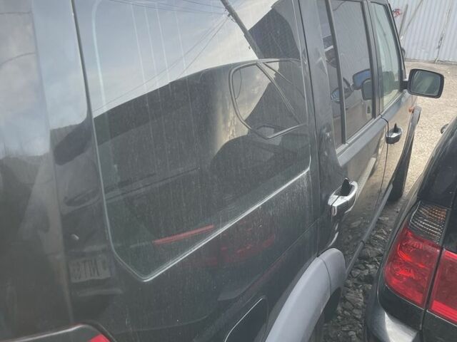 Черный Ленд Ровер Дискавери, объемом двигателя 2.7 л и пробегом 320 тыс. км за 1000 $, фото 4 на Automoto.ua