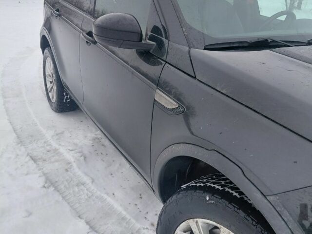 Черный Ленд Ровер Дискавери, объемом двигателя 2 л и пробегом 231 тыс. км за 17500 $, фото 1 на Automoto.ua