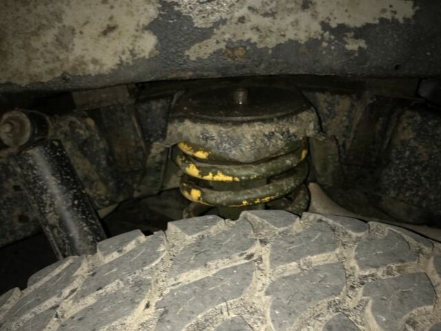 Черный Ленд Ровер Дискавери, объемом двигателя 2.5 л и пробегом 300 тыс. км за 6199 $, фото 15 на Automoto.ua