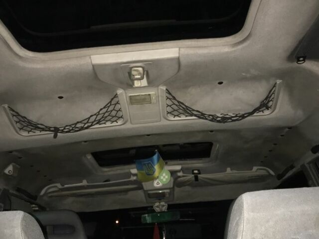 Черный Ленд Ровер Дискавери, объемом двигателя 2.5 л и пробегом 300 тыс. км за 6199 $, фото 13 на Automoto.ua