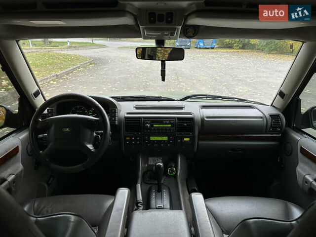 Черный Ленд Ровер Дискавери, объемом двигателя 2.5 л и пробегом 322 тыс. км за 9000 $, фото 7 на Automoto.ua