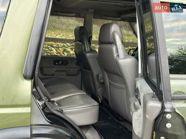Черный Ленд Ровер Дискавери, объемом двигателя 2.5 л и пробегом 322 тыс. км за 9000 $, фото 12 на Automoto.ua