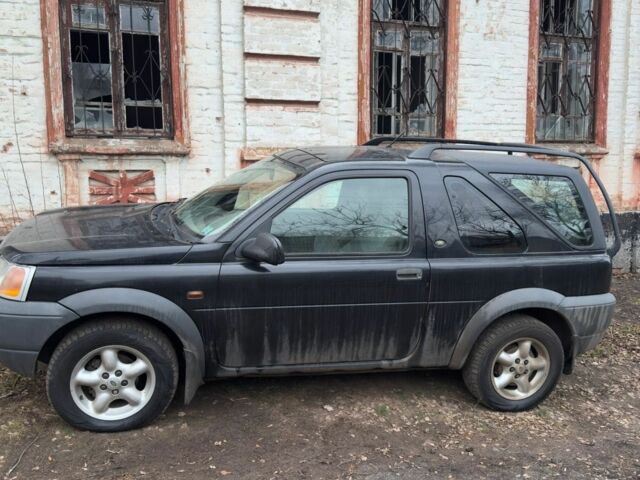 Чорний Ленд Ровер Діскавері, об'ємом двигуна 0 л та пробігом 300 тис. км за 3085 $, фото 1 на Automoto.ua