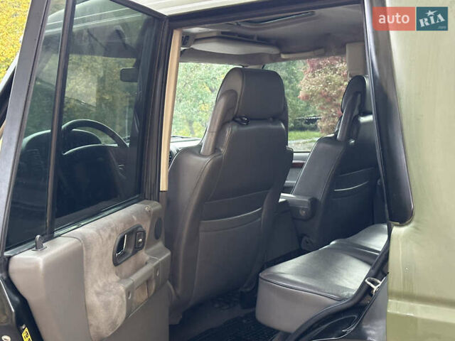 Черный Ленд Ровер Дискавери, объемом двигателя 2.5 л и пробегом 322 тыс. км за 9000 $, фото 10 на Automoto.ua