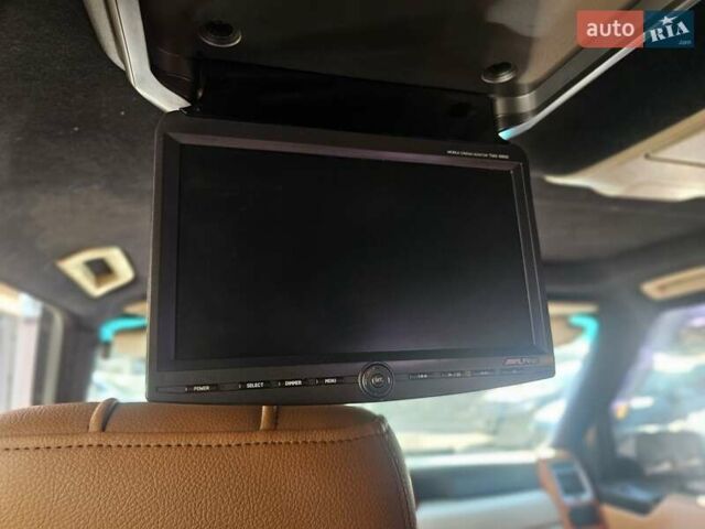 Черный Ленд Ровер Дискавери, объемом двигателя 2.93 л и пробегом 500 тыс. км за 6850 $, фото 12 на Automoto.ua