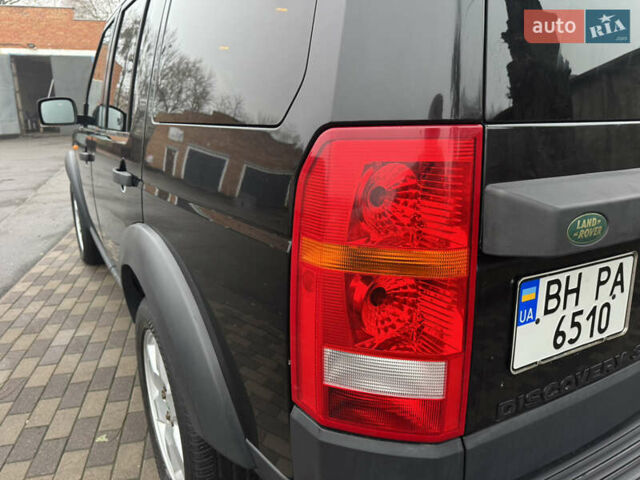 Черный Ленд Ровер Дискавери, объемом двигателя 2.72 л и пробегом 260 тыс. км за 7950 $, фото 14 на Automoto.ua