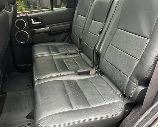 Ленд Ровер Дискавери 2005 в Киеве на Automoto.ua Черный Ленд Ровер Дискавери, объемом двигателя 2.7 л и пробегом 300 тыс. км за 9700 $, фото 11 на Automoto.ua