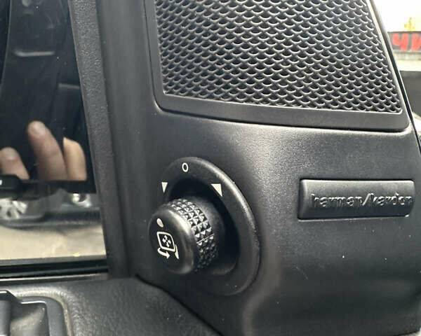 Ленд Ровер Дискавери 2005 в Киеве на Automoto.ua Черный Ленд Ровер Дискавери, объемом двигателя 2.7 л и пробегом 300 тыс. км за 9700 $, фото 16 на Automoto.ua