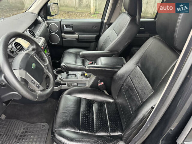Черный Ленд Ровер Дискавери, объемом двигателя 2.72 л и пробегом 260 тыс. км за 7950 $, фото 23 на Automoto.ua