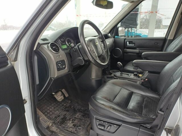 Черный Ленд Ровер Дискавери, объемом двигателя 0 л и пробегом 370 тыс. км за 4500 $, фото 8 на Automoto.ua