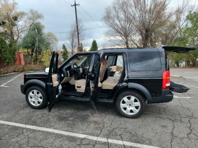 Черный Ленд Ровер Дискавери, объемом двигателя 2.7 л и пробегом 400 тыс. км за 5700 $, фото 4 на Automoto.ua