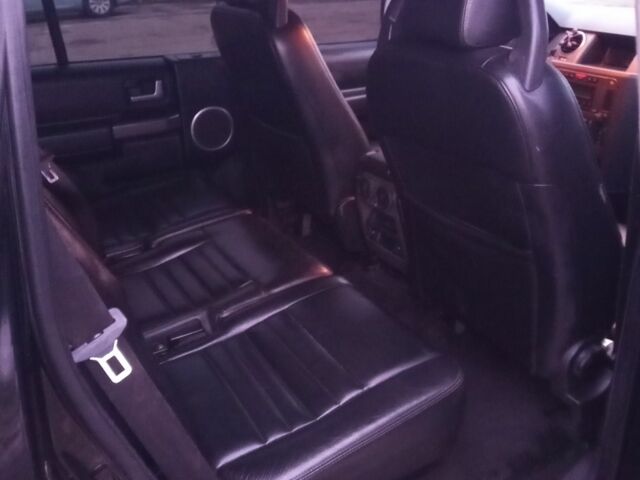 Чорний Ленд Ровер Діскавері, об'ємом двигуна 0 л та пробігом 299 тис. км за 6500 $, фото 6 на Automoto.ua