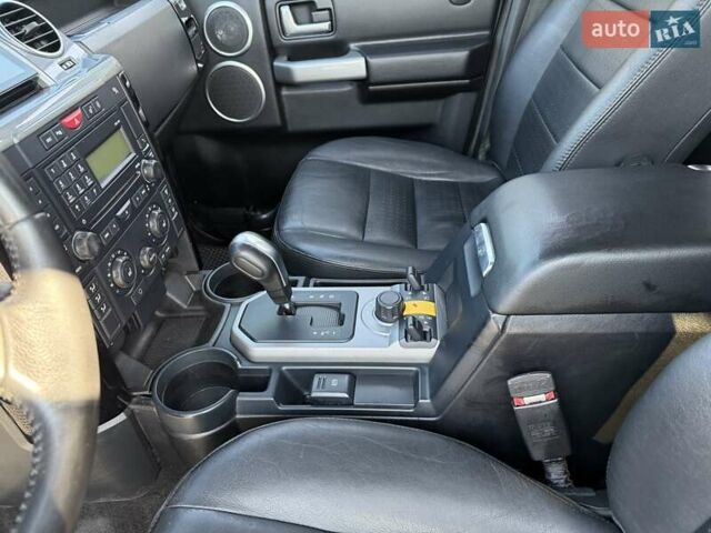 Ленд Ровер Дискавери 2007 в Черновцах на Automoto.ua Черный Ленд Ровер Дискавери, объемом двигателя 2.7 л и пробегом 311 тыс. км за 13800 $, фото 21 на Automoto.ua