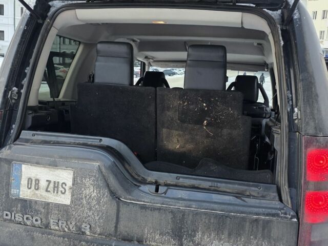 Черный Ленд Ровер Дискавери, объемом двигателя 2.7 л и пробегом 237 тыс. км за 3888 $, фото 13 на Automoto.ua