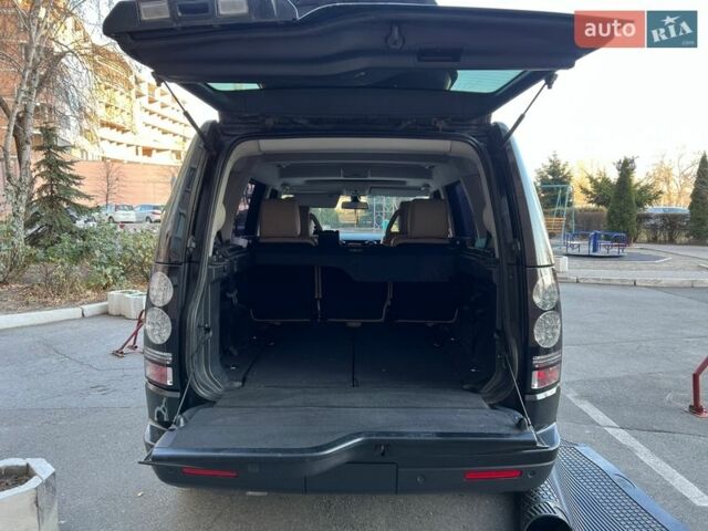 Черный Ленд Ровер Дискавери, объемом двигателя 4.39 л и пробегом 282 тыс. км за 11500 $, фото 10 на Automoto.ua